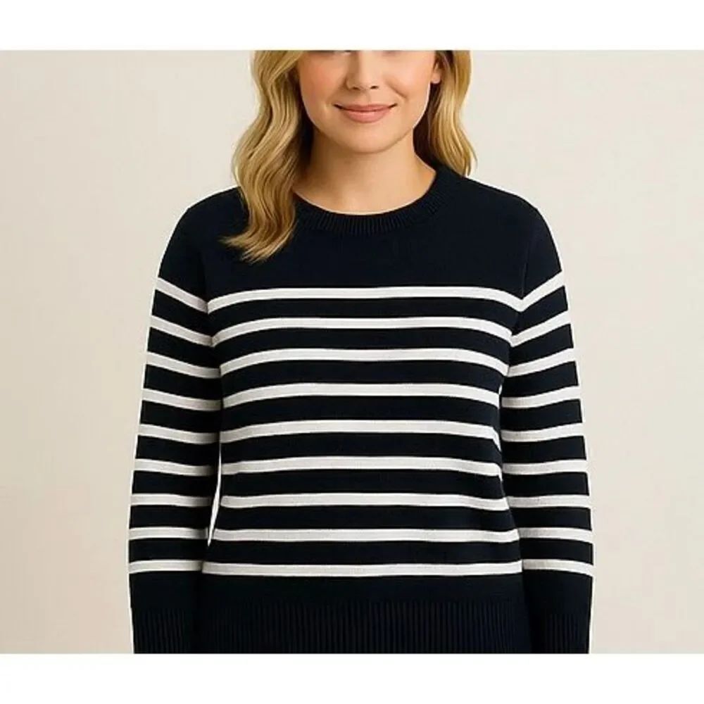 Philosophy black white striped classic crewneck sweater small